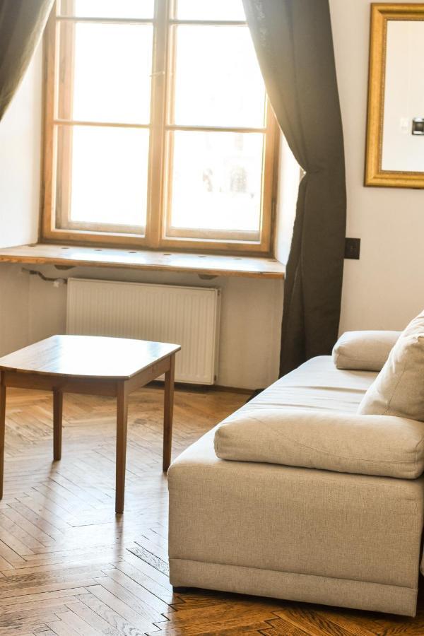 Ferienwohnung Main Square 18 View 1 Krakau Exterior foto